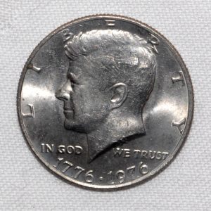 1976 Bicentennial Half obv 040